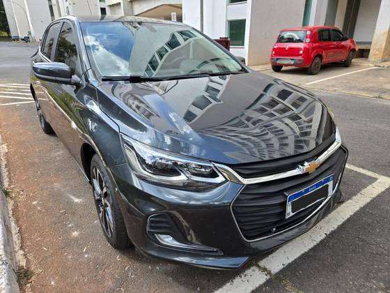 CHEVROLET ONIX 1.0 TURBO FLEX PLUS PREMIER AUTOMÁTICO CHEVROLET ONIX 1.0 TURBO FLEX PLUS PREMIER AUTOMÁTICO